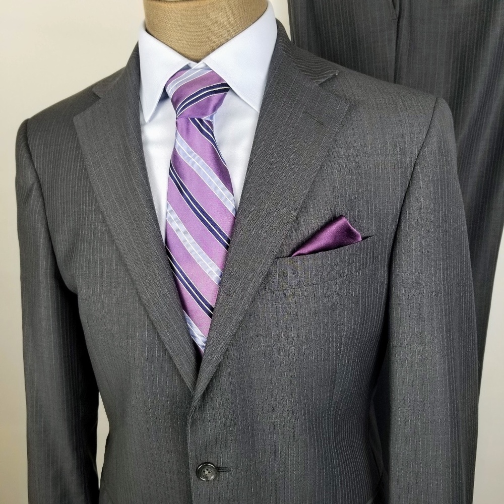 Hart Schaffner Marx - 40R 36X29 Mens 2 Piece Suit - Gray/Muted Chalk Stripe